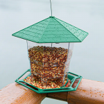 【OHHLA】Outdoor Bird Feeder with Secure Latch – Perfect for Attracting Birds to Your Garden